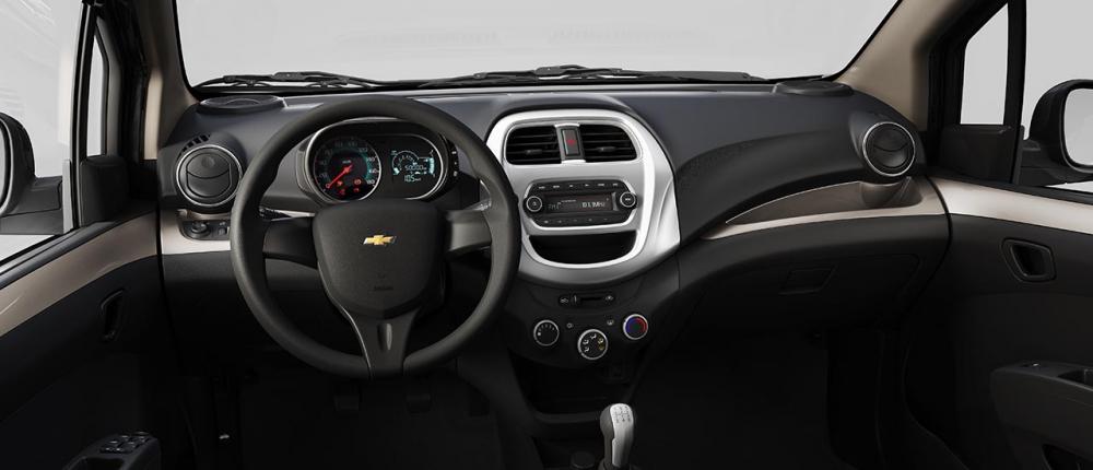 Đánh giá xe Chevrolet Spark 2018 về nội thất