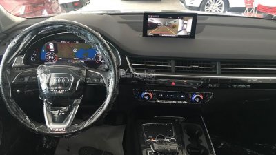 Giá lăn bánh xe Audi Q7 2019 tại Việt Nam a2