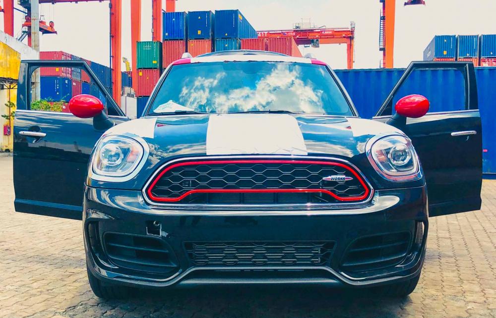 MINI John Cooper Works cập bến Việt Nam, hẹn lịch ra mắt tháng 04/2019 a1