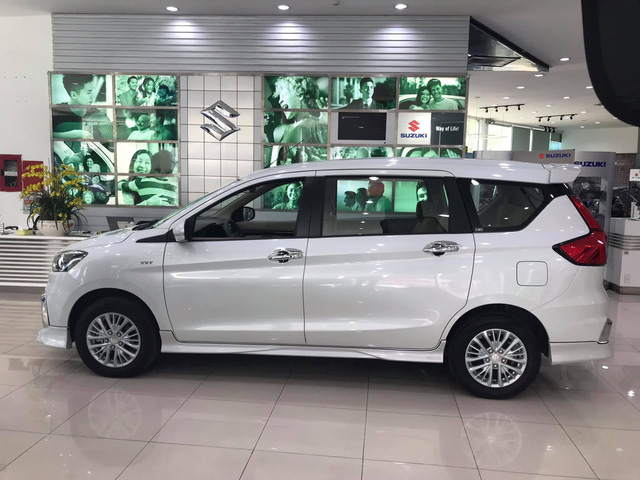 Suzuki Ertiga 2019 hé lộ nhiều thông tin nóng cho khách Việt a7