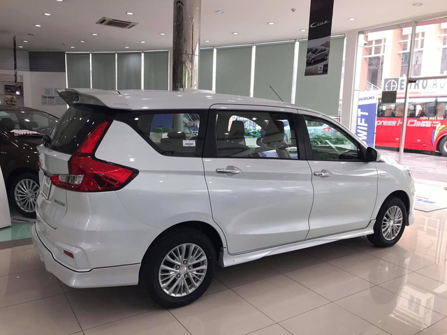 Suzuki Ertiga 2019 hé lộ nhiều thông tin nóng cho khách Việt a8