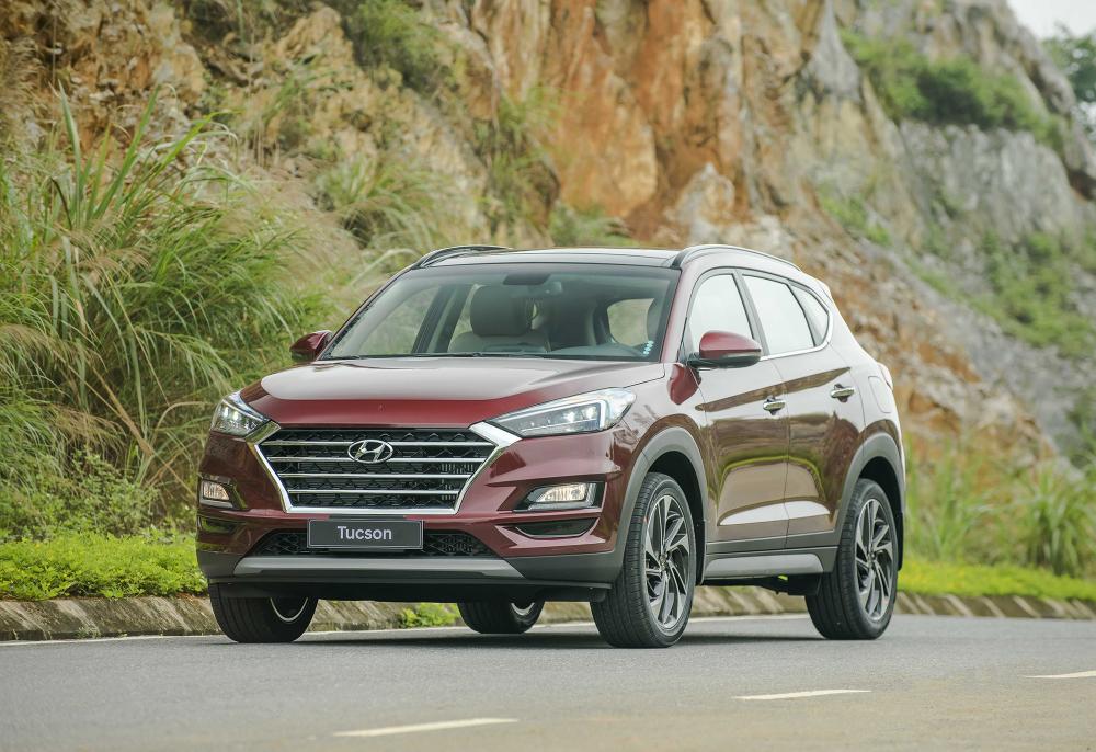 Bộ đôi Hyundai Tucson và Elantra 2019 nâng cấp còn nhiều “thiếu sót” 5a