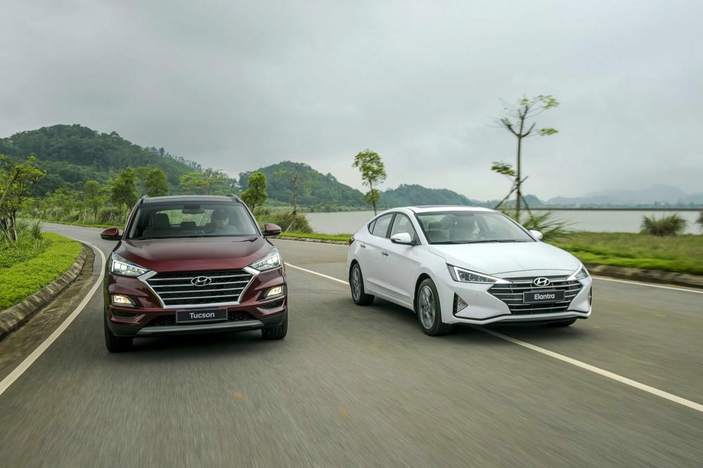 Bộ đôi Hyundai Tucson và Elantra 2019 nâng cấp còn nhiều “thiếu sót”