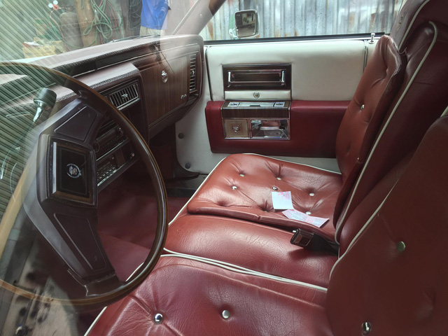 Cadillac Fleetwood Brougham Limousine 30 năm tuổi xuất hiện tại Sài Gòn 4a