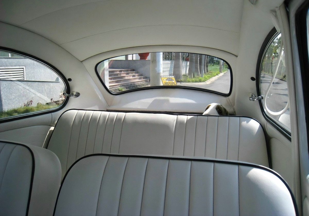 Volkswagen Beetle 1990 - Màu trắng, xe nhập