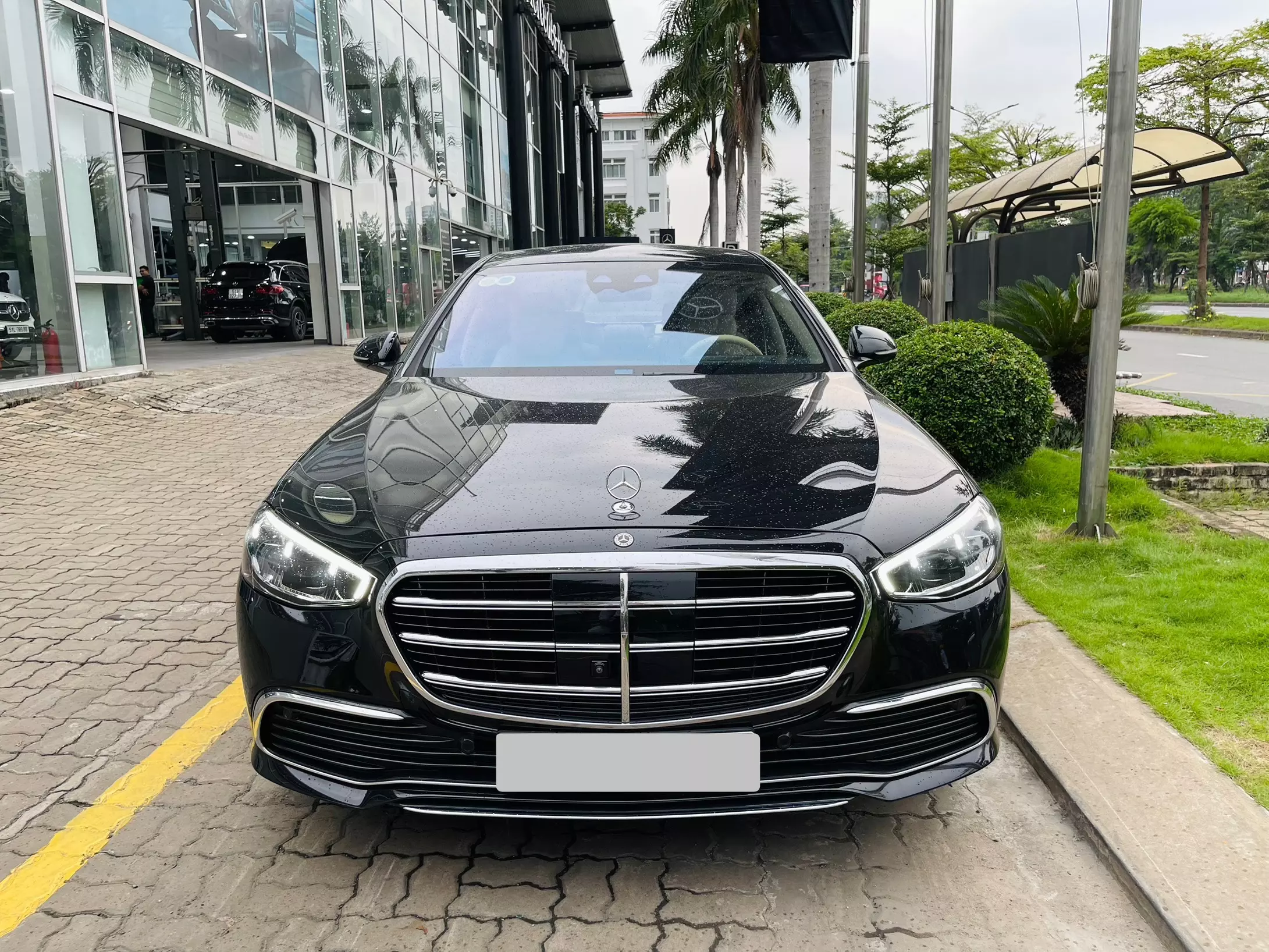 Mercedes-Benz E class S450 2022 - Cần Bán Xe S450 Nhập Của Hãng Dùng Đưa Đón Giám Đốc, Giá 5Tỷ Thương Lượng