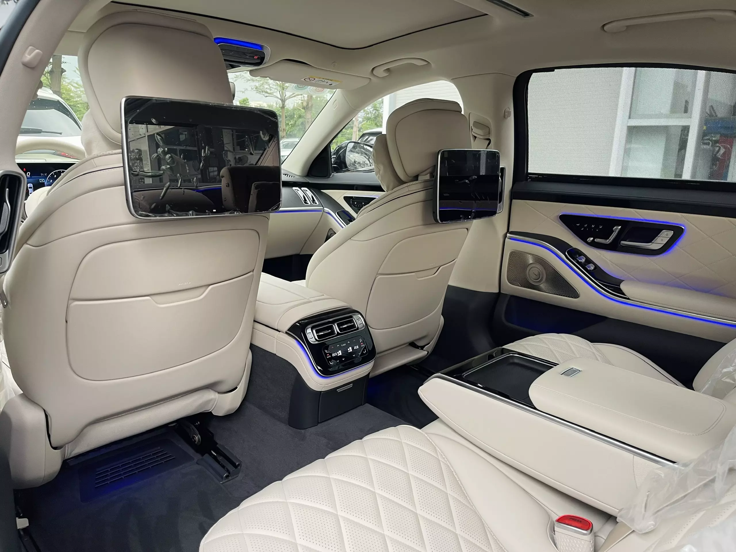 Mercedes-Benz E class S450 2022 - Cần Bán Xe S450 Nhập Của Hãng Dùng Đưa Đón Giám Đốc, Giá 5Tỷ Thương Lượng