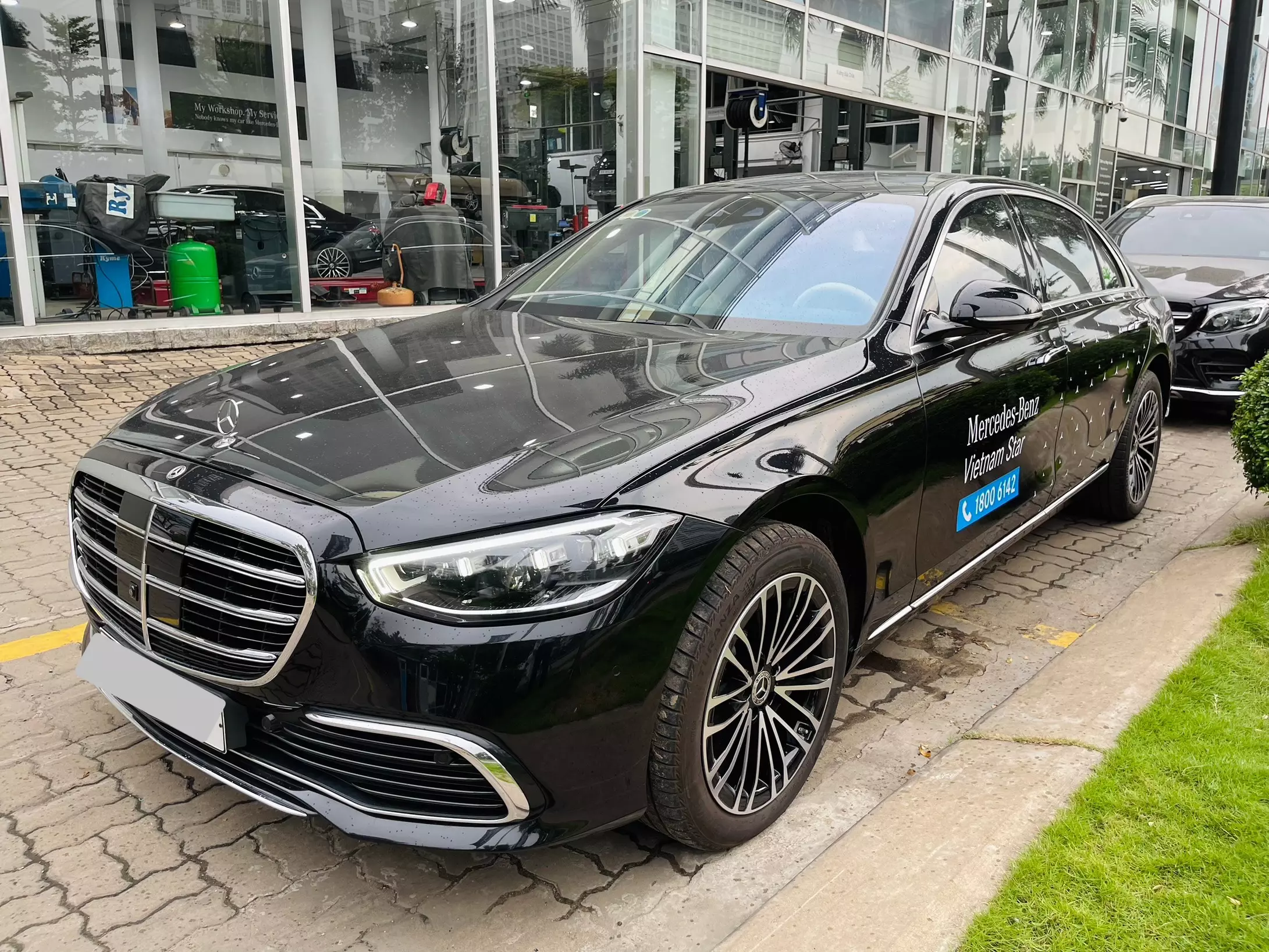 Mercedes-Benz E class S450 2022 - Cần Bán Xe S450 Nhập Của Hãng Dùng Đưa Đón Giám Đốc, Giá 5Tỷ Thương Lượng