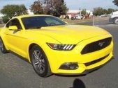 Ford Mustang 2016 - Bán Ford Mustang đời 2016, màu vàng, nhập khẩu chính hãng giá 2 tỷ 100 tr tại Tp.HCM