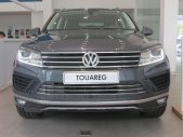 Volkswagen Touareg GP 2017 - Cần bán Volkswagen Touareg GP đời 2017, xe cao cấp giá tốt nay còn tốt  hơn nửa giá 2 tỷ 629 tr tại Tp.HCM