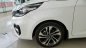 Kia Rondo 2.0 GMT 2017 - Ôtô 7 chỗ - Kia Rondo facelift 2.0 GAT - Bạn muốn mua với giá tốt nhất. Hãy liên hệ ngay với chúng tôi